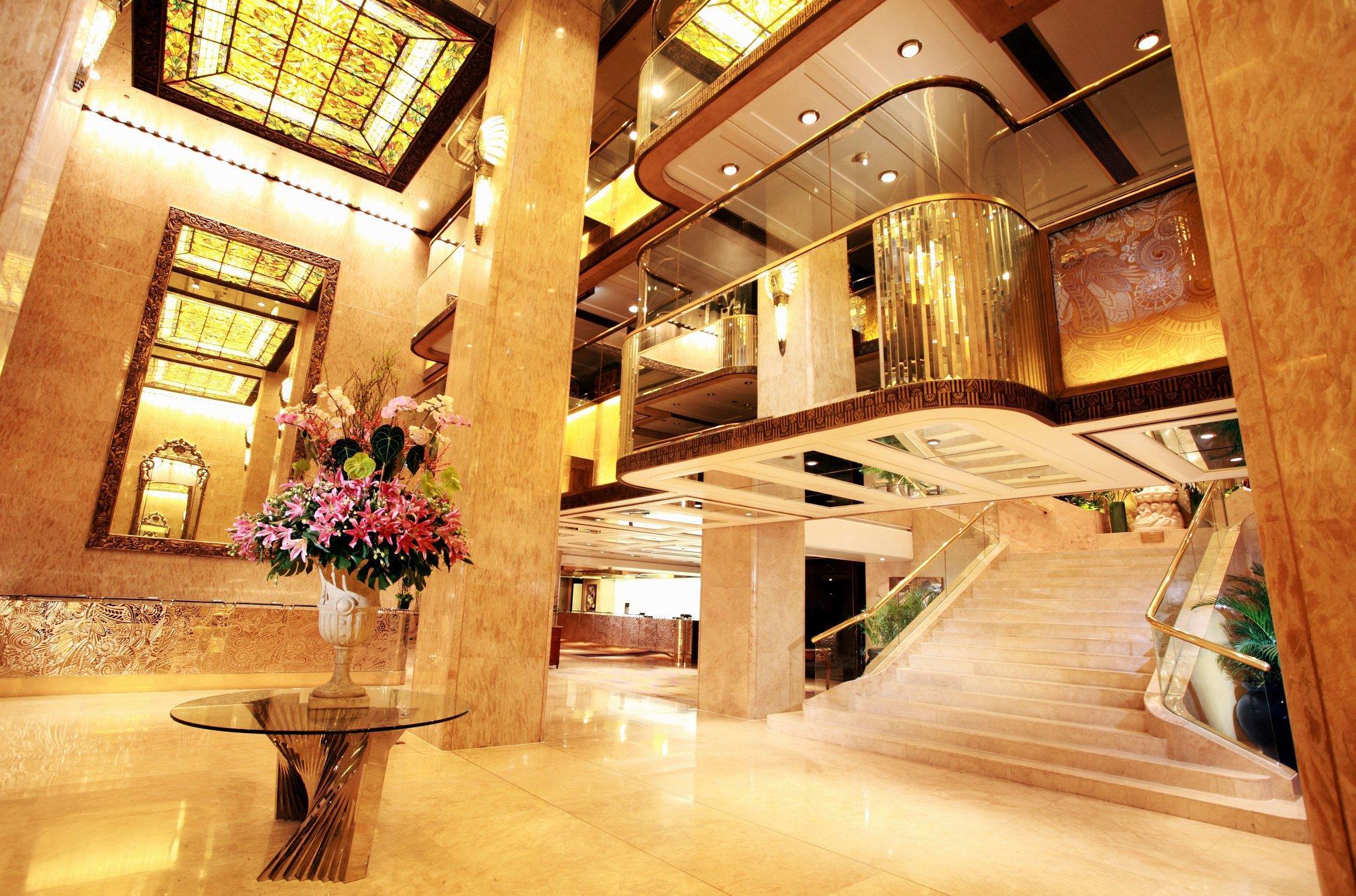 Regal Kowloon Hotel Hong Kong Exterior photo