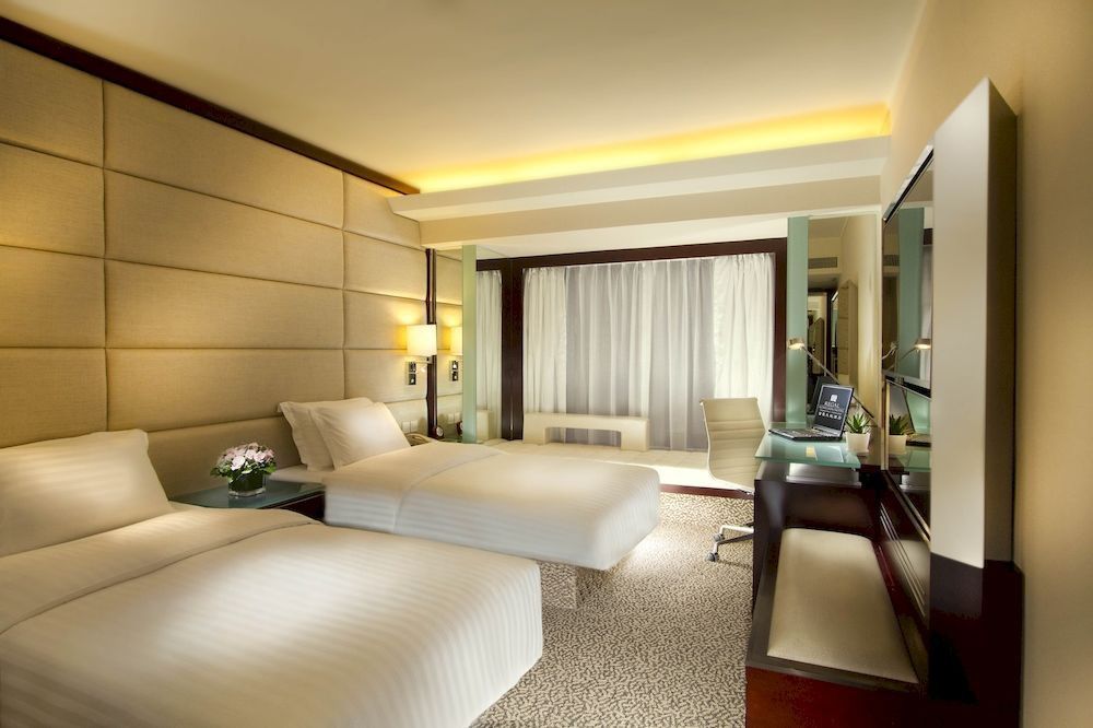 Regal Kowloon Hotel Hong Kong Exterior photo